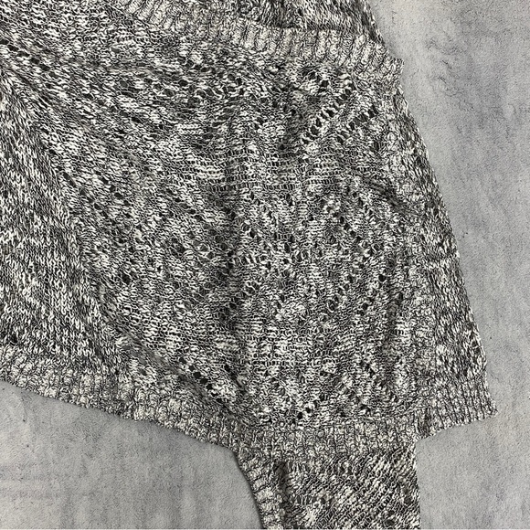 Reitmans Open Front Shark Bite Cardigan Size Medium Light Knit Heather Grey - Picture 5 of 10